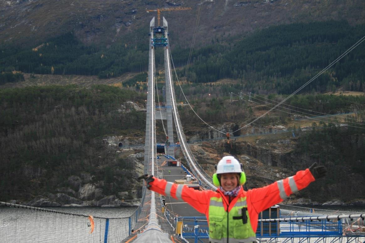 Tunnel- og betongseksjonen SVV spisskompetanse innen 1988-1989 Praktikant hos Noteby v/ betong-laboratoriet Ingeniørgeologi/geologi, sprengningsteknikk, tunnelteknikk og betongteknologi.