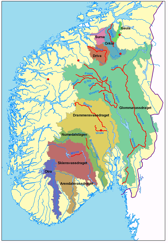 Hvordan skal flomhendelser defineres i databasen? En flomhendelse har en romlig utbredelse og må tilordnes et polygon. Alternativt kan den tilordnes en elvestrekning.