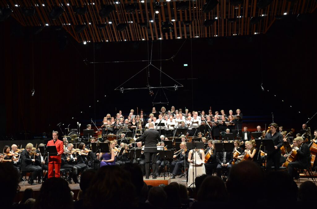 Konsert i Oslo Konserthus; 1.