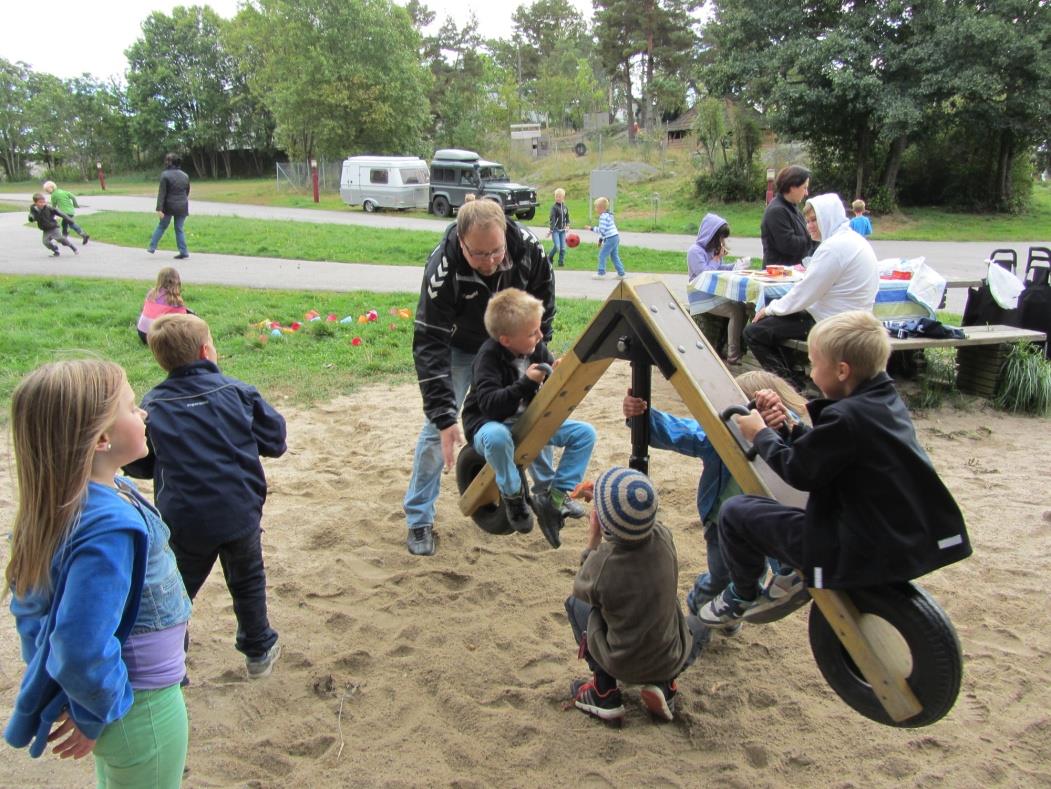 Â 2 FormÃ l Skolefritidsordningen skal legge til rette for lek, kultur- og fritidsaktiviteter med utgangspunkt i alder, funksjonsnivã, og interesser hos barna.