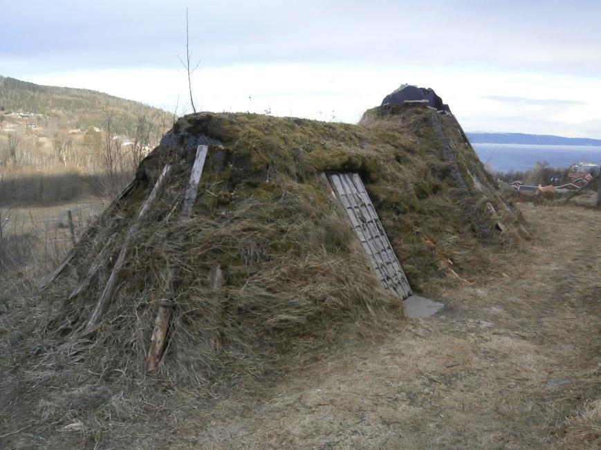 Både Skifer og Granitt har vært på Sverresborg og fått fortalt historier om samer som har bodd i