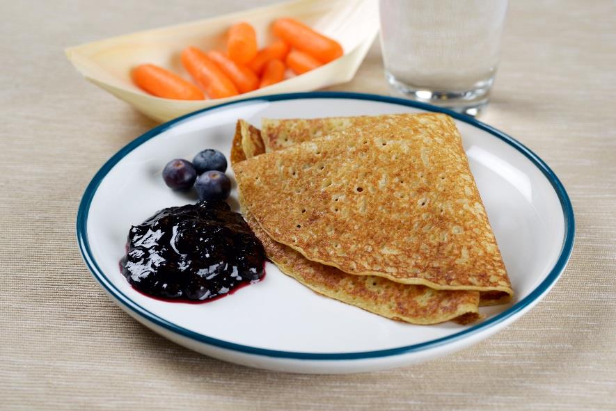 Fredag PANNEKAKER MED BLÅBÆRSYLTETØY *AKTIVITET Allergener: Panne kaker: Melk (fløte, smør), gluten. Beskrivelse av oppvarming og mengde per porsjon Pannekakene varmes som beskrevet på emballasjen.