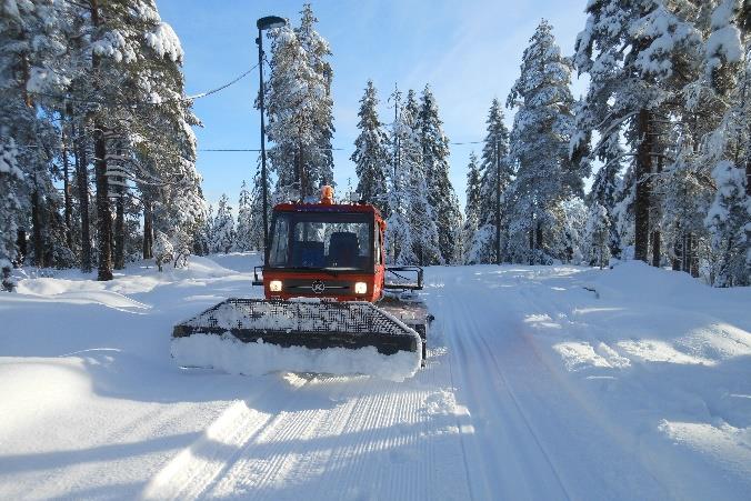 Skisesongen er godt i gang Skitrening Det er full fart på skitreningen hver mandag, alle fra 7år og oppover kan være med. De som er over 14år trener inne i hallen fra 18.30 til 20.00.