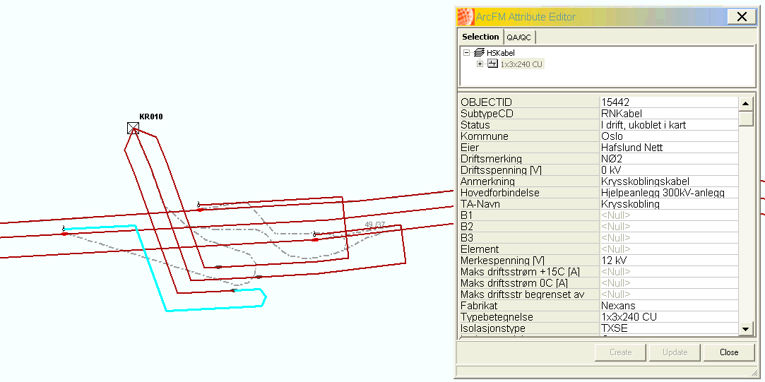 Spesifikasjon : 041 01 Dokumentasjon i GeoNIS Side 69 av 73 28.1.0 Unntak - Krysskobling på 300kV kabler (NV2 og NØ2) På 300kV er det et unntak og 3 en-leder kabler tegnes som 3 kabler siden de er lagt i flat forlegning.