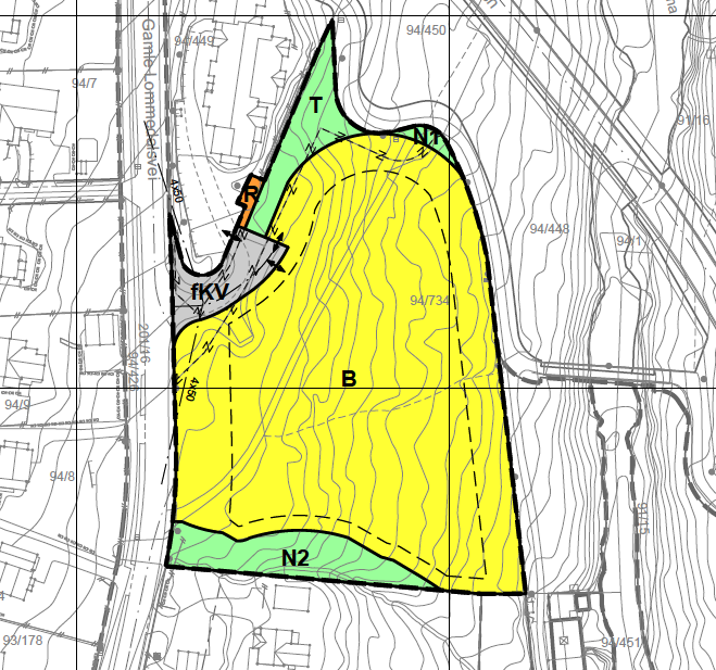 19 Mot nord grenser området til kommunale eldreboliger/boliger med service og mot sør til privat boligtomt GBR 94/71 og til gammel kraftstasjon, GBR 94/451.
