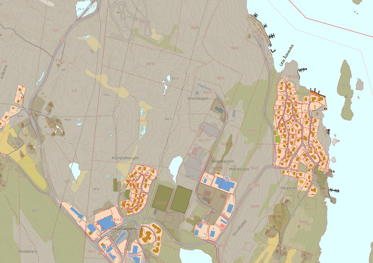 4 EKSISTERANDE BUSETNAD Det er ikkje eksisterande busetnad innanfor planområdet. Bustadområdet på Kumpelhaugen ligg langs plangrensa i sør.