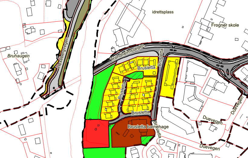 4 Planstatus og rammebetingelser Trafikkanalysen er utarbeidet i forbindelse med at arealdelen av kommuneplan 2009-2021 foreslår nye utbyggingsområder mellom tettstedene Frogner og Lindeberg.
