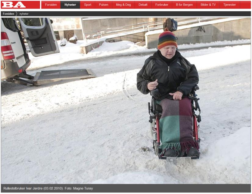 I lange perioder har jeg bare holdt meg hjemme. Gater og fortau er fulle av snø.