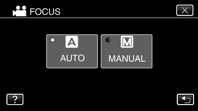Opptak Justere fokus manuelt (FOCUS) Bruk dette når fokus ikke er tydelig i Intelligent Auto eller når du ønsker manuell fokusering. 6 Juster fokuset. 1 Velg manuell opptaksmodus.