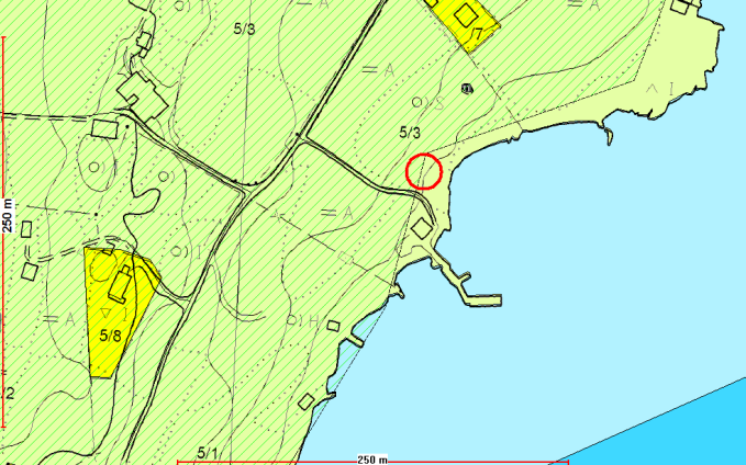 Arealstatus og strandsone Arealet er kommunelpanlagt til LNF-område i gjeldande kommunedelplan for Ølve, Hatlestrand og Varaldsøy. Omsøkt areal ligg og innanfor funksjonell strandsone.