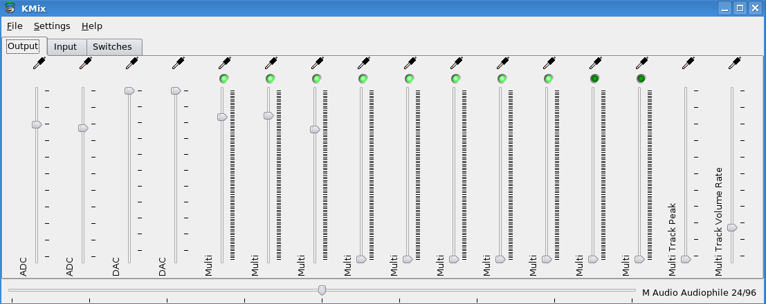Nakon te komande se unutar terminala pojavi alsamixer kao na slici: alsamixer je terminal aplikacija za podešavanje zvučne karte Tasterima Tab, te strelicama,, i se vrši podešavanje i odabiranje