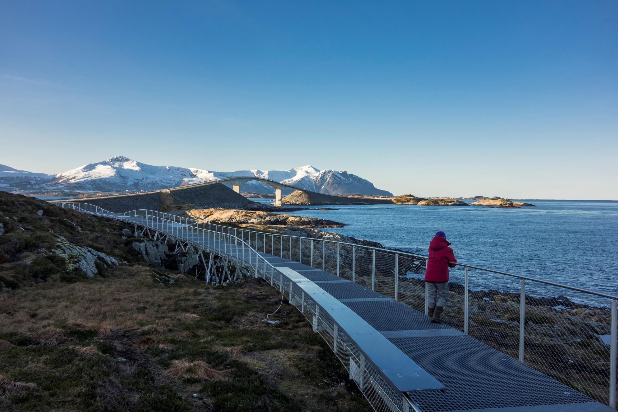 Utsiktssti ved Eldhusøya rasteplass, Nasjonal turistveg Atlanterhavsvegen.