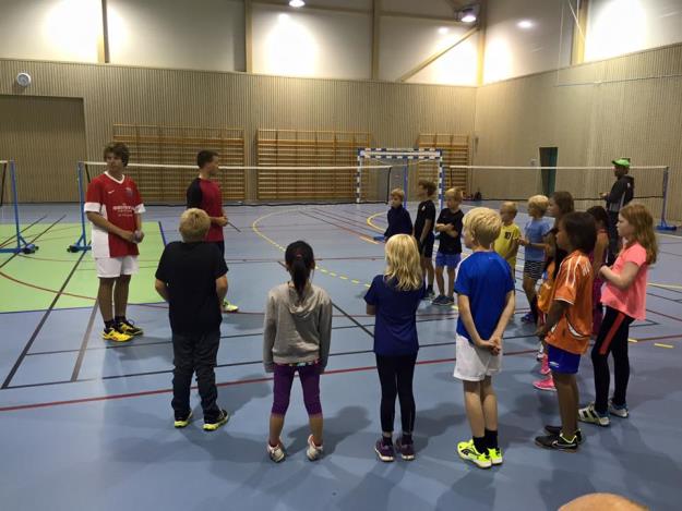 Trening og instruksjon For sesongen 2015/16 fikk vi tildelt 1 time ekstra treningstid fordelt mellom Haugerudhallen og Oppsal Arena: Mandag: Haugerud 16.00-22.30 Tirsdag: Oppsal 17.00-23.