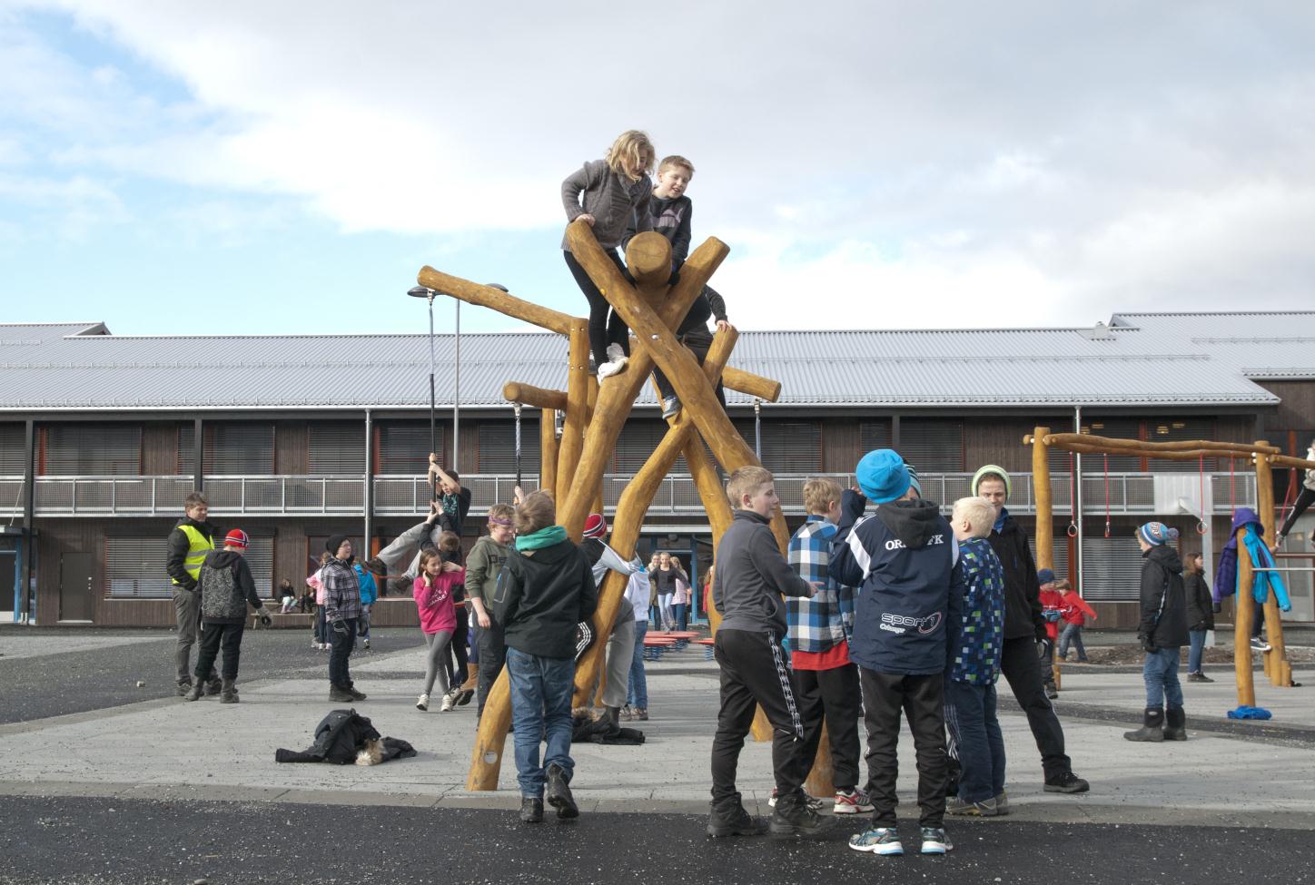 Orkdal kommune Årsmelding 2011 Nye Grøtte skole ble overlevert