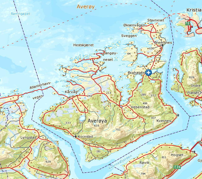 Kort om Averøy kommune Averøy kommune ligger på Nordmørskysten sørvest for Kristiansund. Kommunen består av Averøya og flere mindre øyer og holmer.