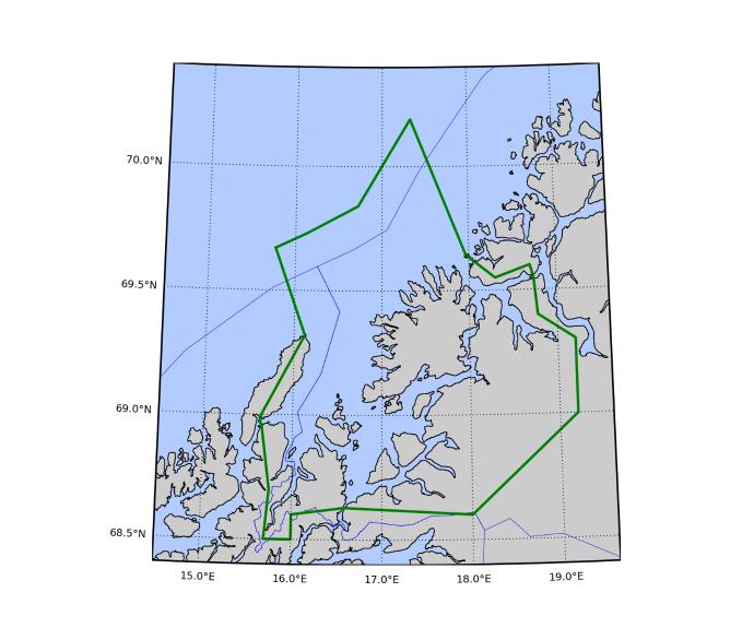 10 Område 10: Andøya til Senja Produksjonsområde 10 avgrenses ved 20 nautiske mil fra grunnlinjen og følgende linjer: 1. Andenes N 69 19.20 Ø 16 07.32 til åpen sjø N 69 40.20 Ø 15 46.20 2.