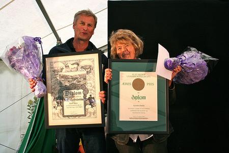 Agderbenkens Svein Harberg (H), og Alf Holmelid (SV), generalsekretær i Norges Bondelag, Per Skorge, og et innlegg til ettertanke om matsituasjonen i verden, fra Utviklingsfondets Aksel Nærstad.