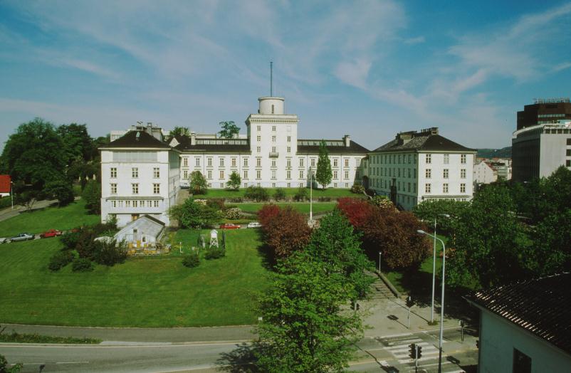 Bjerknessenteret for klimaforskning Univ i Bergen, UNI Research AS, Nansensenteret, Havforskningsinst. Samarbeid siden 2000. SFF 2003-2012.