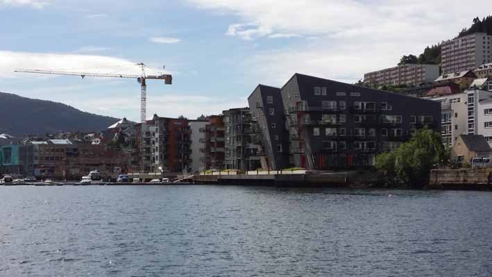 Nybyggingen langs Damsgårdssundet har tatt høyde for havstigning. 5. Den moderne byen samordner utviklingen av infrastrukturen Vi bygger kompliserte og kostbare infrastruktursystemer i gatene.