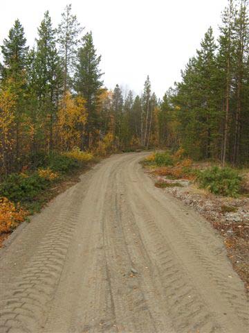 Føllvannsveien i Pasvik med nytt dekke Foto: Fefo 4.