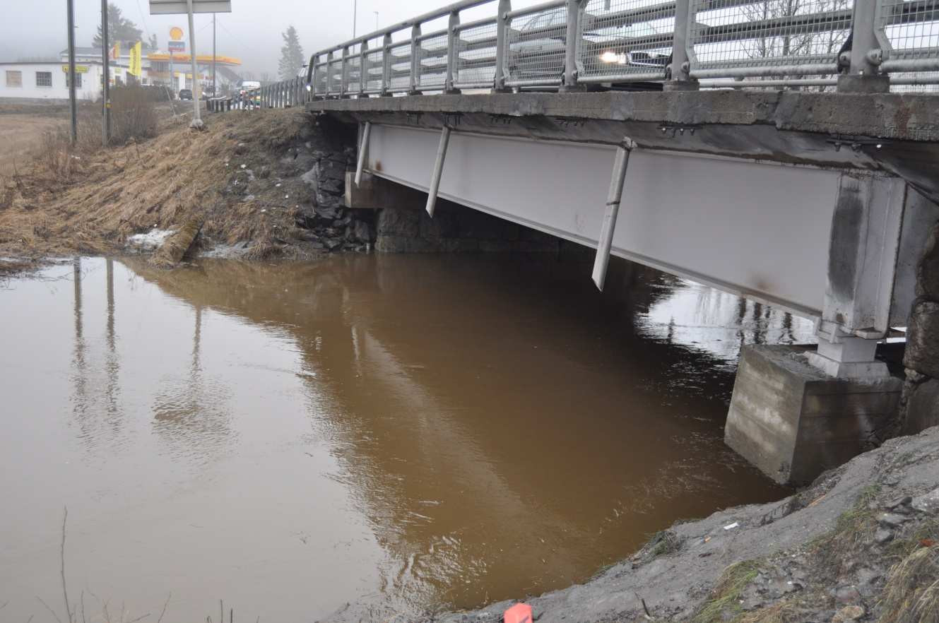 Flomvurderinger av ny E18 over Hobølelva Hobøl kommune Versjon 2 Bovim bru hvor E18