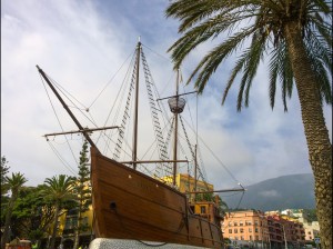 Sted: Calle de la Luz s/n, Ayuntamiento de Santa Cruz de La Palma (kommunehuset). Beskrivelse: Dette museet har interessante samlinger, spesielt av kanariske samtidskunstnere, og forfattere.