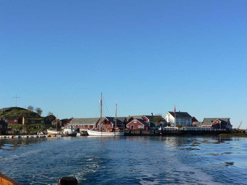 Været i Norge Klimatologisk månedsoversikt Oktober 2 Nr. /2 ISSN 13-817 KLIMA Oslo, 1.11.2 Slik var været på Håholmen i Møre og omsdal 1.