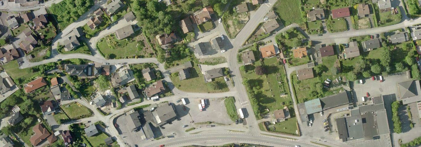 2.1 PLANOMRÅDET Området som skal bebygges er gnr. 38 bnr. 179, på Hana i Sandnes Kommune. Reguleringsplanforslaget inneholder 42 boenheter. Utnyttelsesgraden som planlagt er 3,4 boliger per dekar.