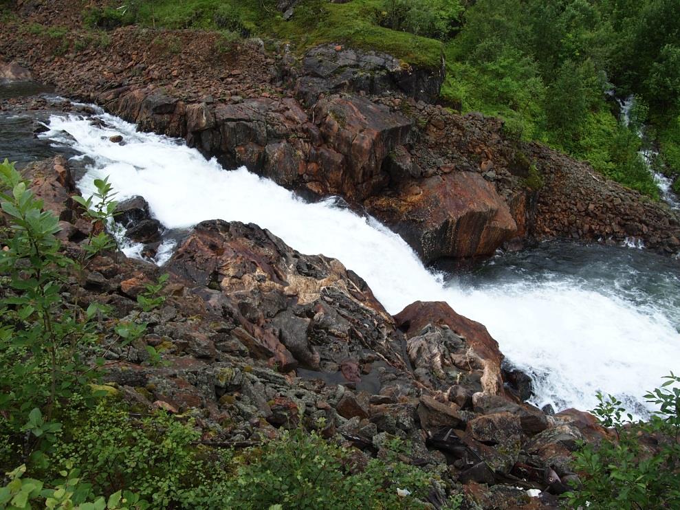 Figur 17. Anadrom strekning i Sjønståelva er regnet å gå opp til Sjønståfossen, her markert. Omtrentlig beliggenhet av kraftstasjonen er også vist. Figur 18.