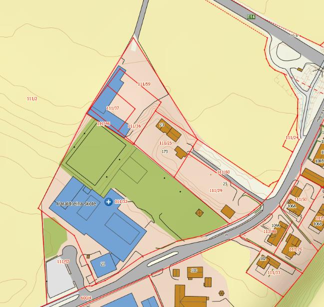 Haraldreina skole Samla bruttoareal Haraldreina skole Areal 2 83 m2 Antall rom Netto generelt læringsareal 765 m2 Klasserom 414 m2 7 rom Grupperom 13 m2 5 rom Garderober og toalett 111 m2 22 rom SFO