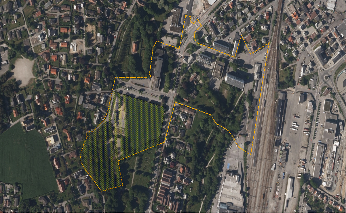 3 INNLEDNING I forbindelse med områderegulering for en framtidig utbygging ved Skeiane/rådhusplassen i Sandnes kommune, har Ecofact gjennomført en kartlegging av naturmangfold i planområdet.