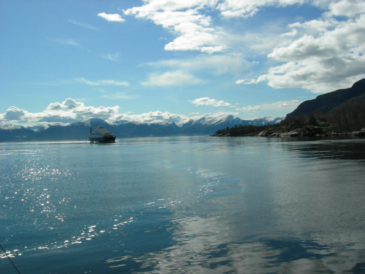 MULIGHETSSTUDIE - KRYSSING AV SOGNEFJORDEN OPPSUMMERING ETTER IDÈFASEN R A P P O R T