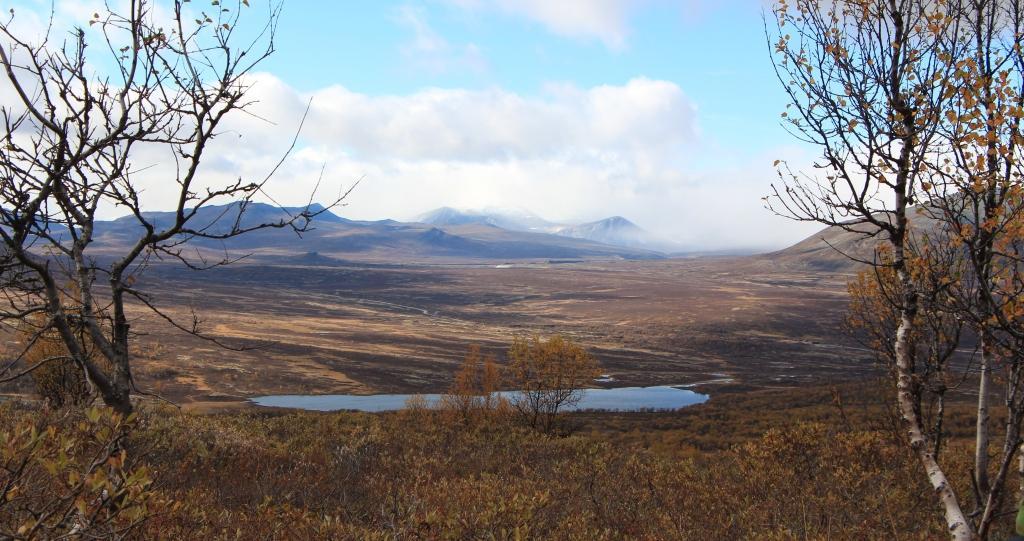 Vi tar nå pause og nyter utsikten over Gåvålivatnet og Dovre. Oppsett 2. runde som også blir 15 min.