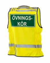 Sport og fritid EN ISO 20471 Klasse 2 203 FBAG Vest i tekstilpose perfekt å ha i bilen eller for profilering Enkel og prisgunstig vest i pose. Borrelåslukking.