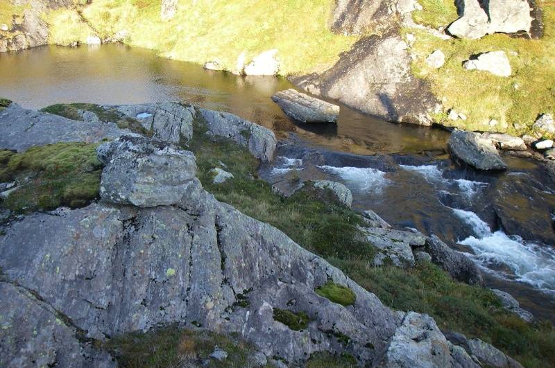 Sted for plassering av kaianlegg, riggområde og påhugg for