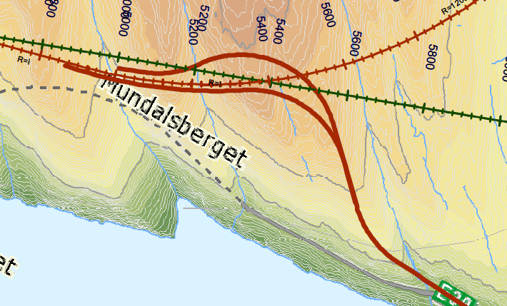 Figur 34 Ramper i fjell inn til ny E39 ved Mundalsberget Mogleg løysing for halvt kryss ved Hjelmås Dagens E39 har relativt god standard mellom Leknes og Eikanger, og vil difor fungera godt som lokal