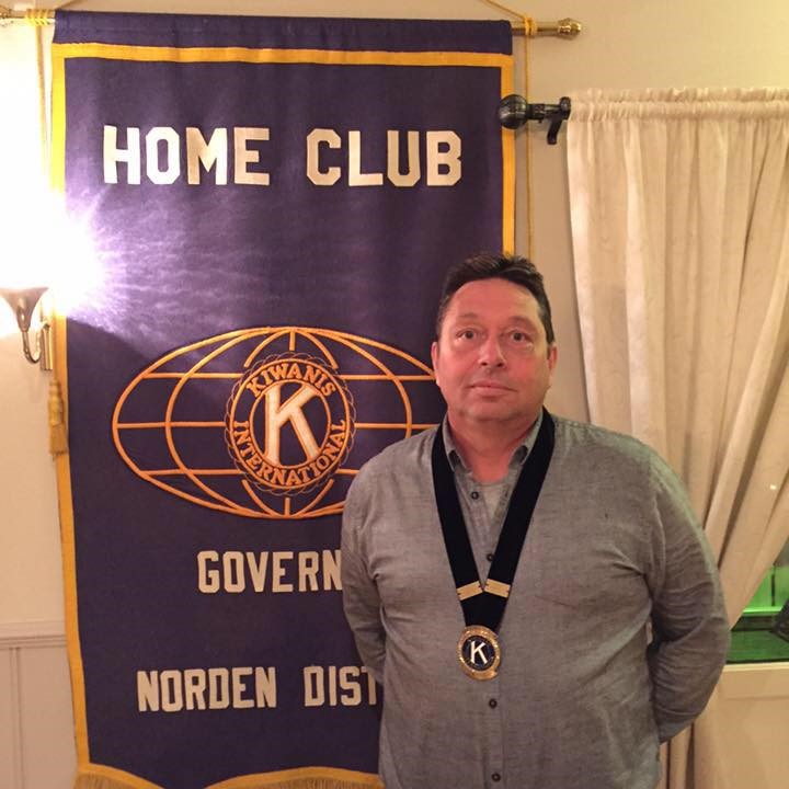 I redaksjonen: Redaktør: Ludvik Ervik Bjørn Vold Stoff til Kiwanisnytt sendes til: kiwanisnytt@kiwanis.no Guvernørens Gnist April 2016 Guvernøren går nå inn i en veldig aktiv periode.