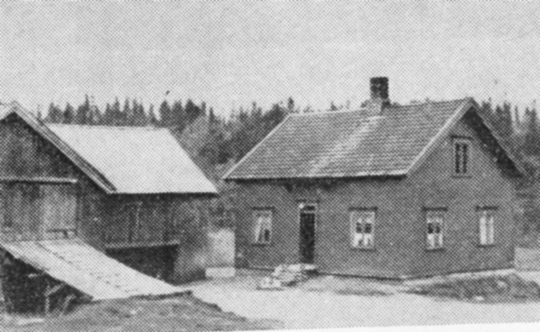 Bekken gård. Bilde utlånt av Reidar Ulseth ved Jonsvannsveien. I etterreformatorisk tid gikk disse større møllene over til private bønder.