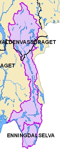 VEDLEGG 1 BESKRIVELSE AV VANNOMRÅDENE SOM SKAL VÆRE MED I FØRSTE PLANPERIODE Haldenvassdraget i Østfold og Akershus I Haldenvassdraget er det store problemer med overgjødsling og algeoppblomstringer,