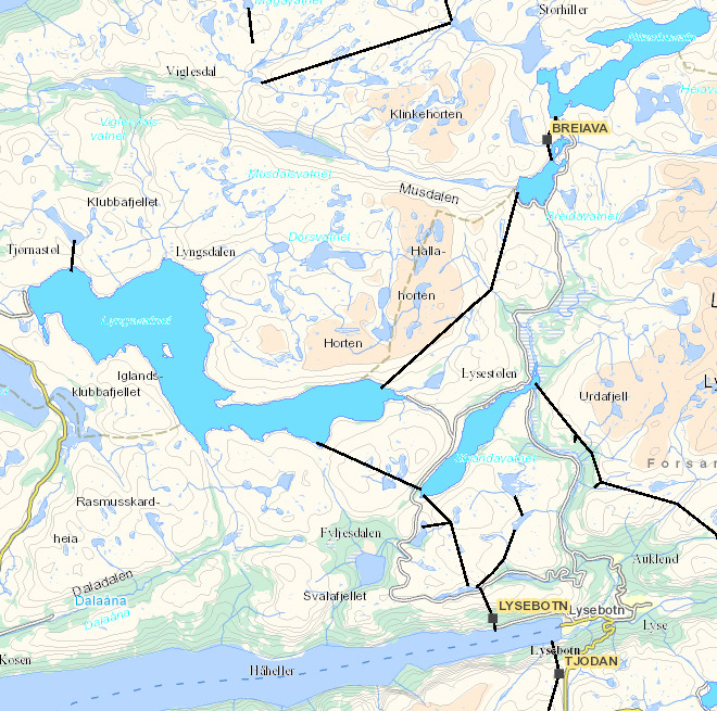 2.4 Lysebotn Følgende case er analysert i tilknytning til dagens kraftverk i Lysebotn: D1 Effektverk Lysebotn (Lyngsvatn Lysefjorden) Den nye tunnelen i case D1 er tegnet inn med rød strek på