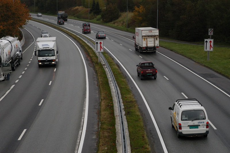 Målemetode for registrering av høyde over vegkant.