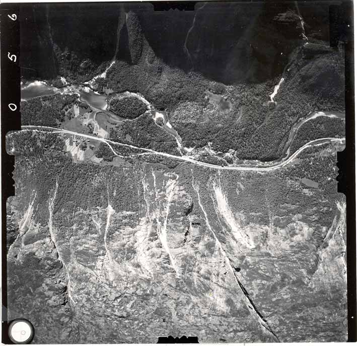 Skirifonna Mongeura I og II Bilde 29: Flyfotoet viser området