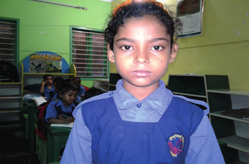 SLUMSKOLEN Slumskolen Hi, I am Halima Akter Piya. I am a student of class Three. I am 8 years old. My father name is Liton Hawlader. He is a driver. My mother name is Parvin Akter. She is a housewife.