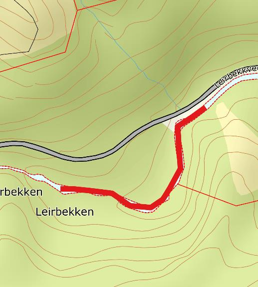 FIGUR 3: STASJON 1 I LEIRBEKKEN Stasjon 1 Det ble gått 205 meter på en 15 min. telling ved Leirbekkvegen (Figur 3). Substratet var steinete med grus og sand.