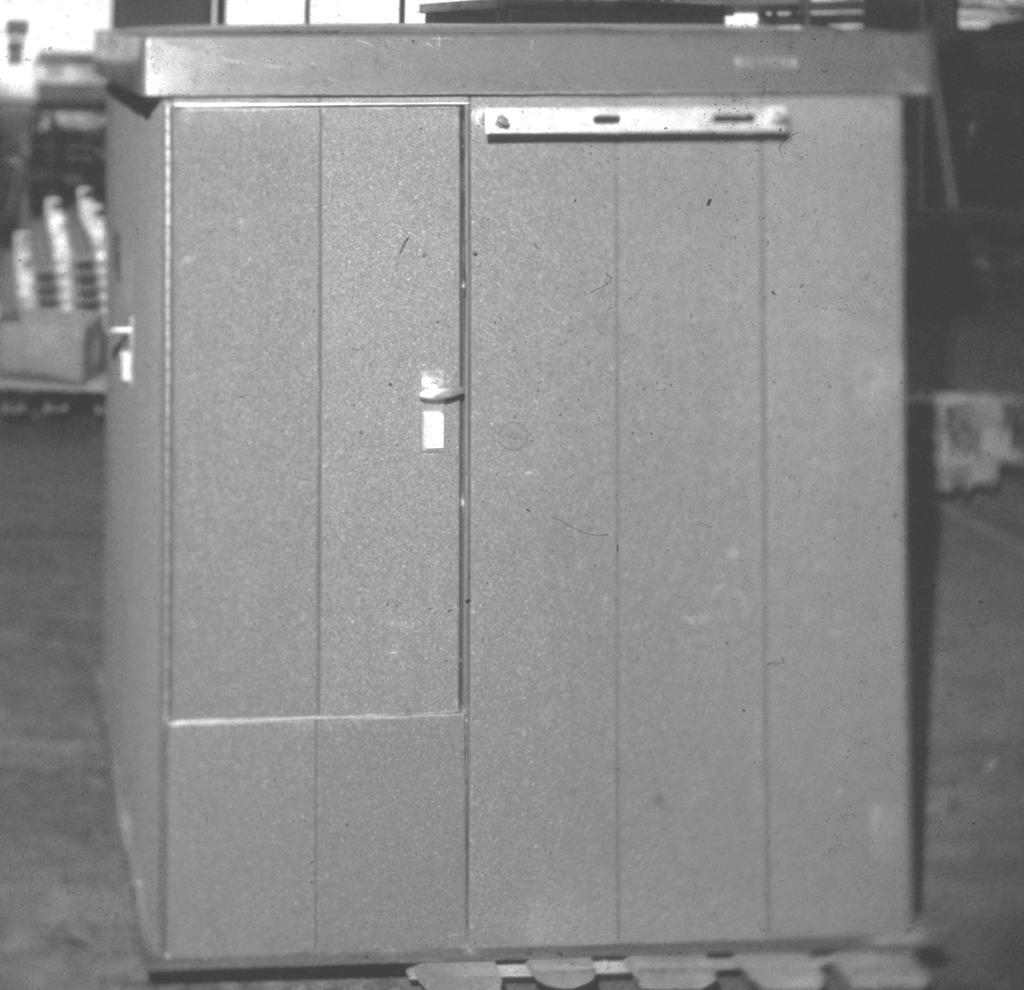 Mastefotkiosk F138 for mastemontasje.