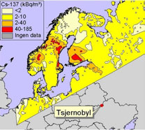 2 Bakgrunn 2.1 Tsjernobyl-ulykken Natt til 26. april 1986 eksploderte en av de fire reaktorene i atomkraftverket i Tsjernobyl.