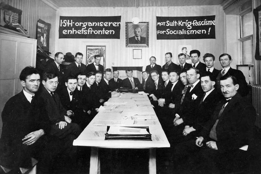 143 På 1930-tallet stod NKP som arrangør av årlige landskonferanser for arbeidsløse.