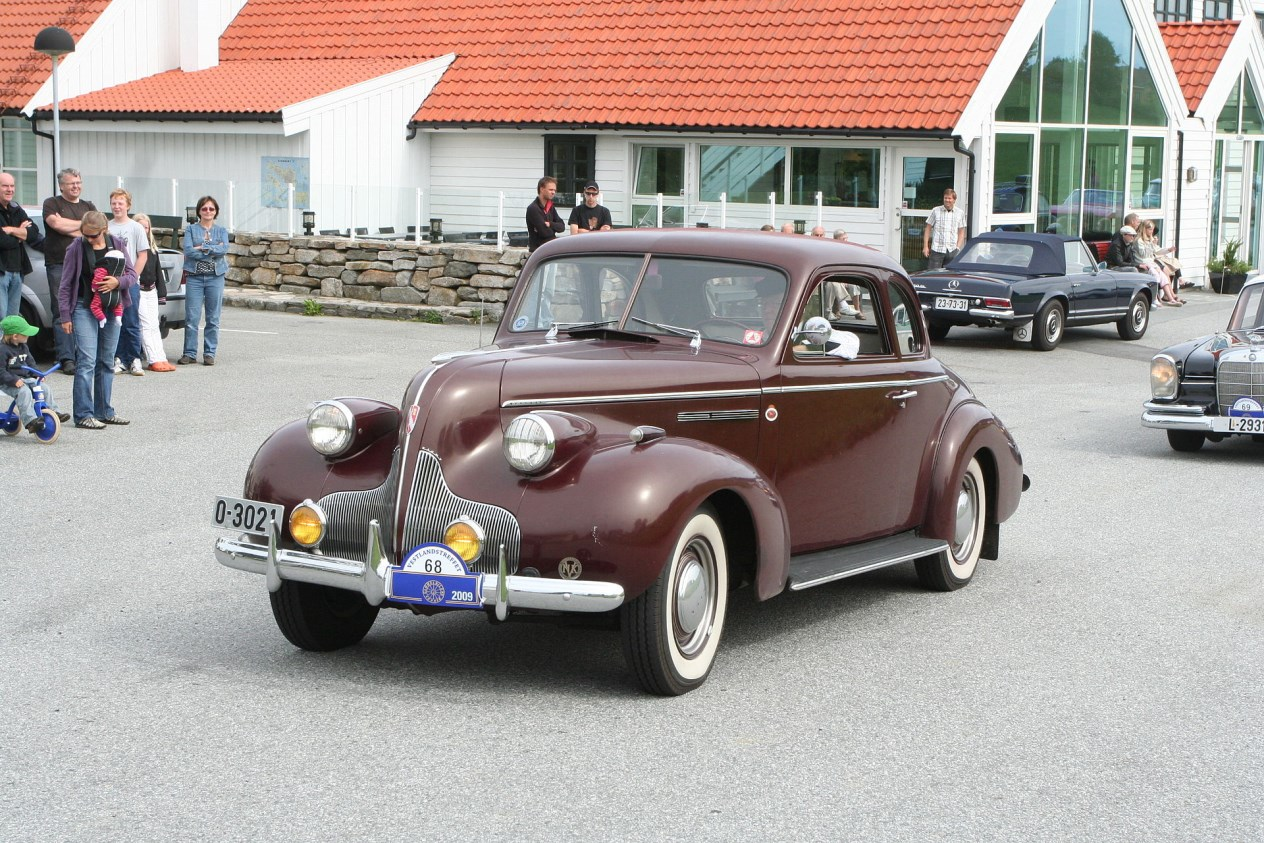 5 søstermerket Marquette, som var designet som en bro i prisgapet mellom Buick og Oldsmobile. MarHentet fra Wikipedia på Internett. Red.