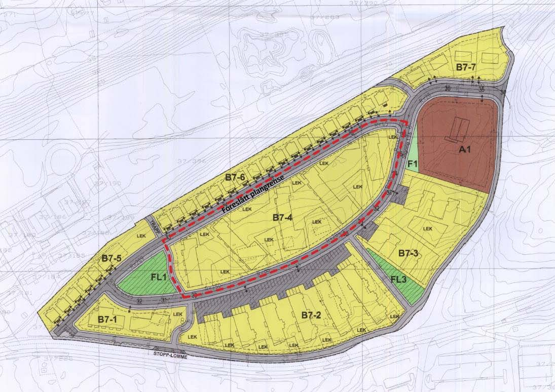 Figur 2: Planområdets plassering i gjeldende reguleringsplan: Plan nr. 1229 Bebyggelsesplan til felt B7 i kommunedelplan for Bodøsjøen, vedtatt 12.12.2006 Planområdet er markert med rød stipling.