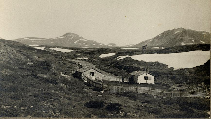 Ruphuset, foto fra 1922: Verneforskrift Området ligger innen Rondane nasjonalpark.